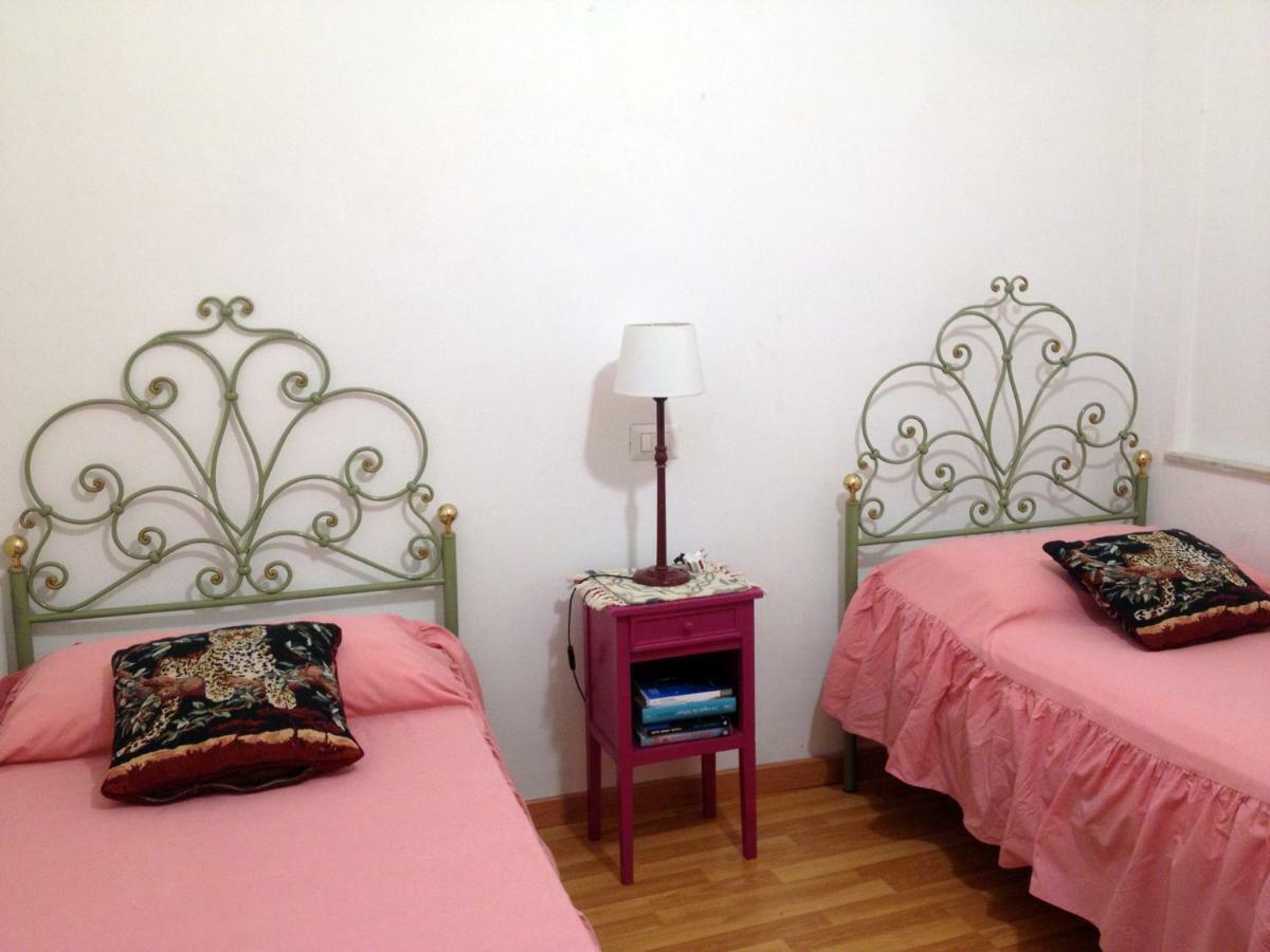 Mavi'S Bedrooms Lucca Bagian luar foto